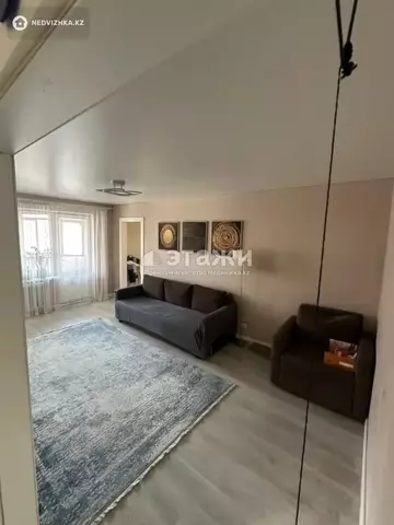 2-комнатная квартира, этаж 3 из 4, 44 м²