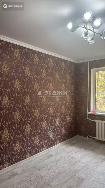 1-комнатная квартира, этаж 1 из 4, 32 м²