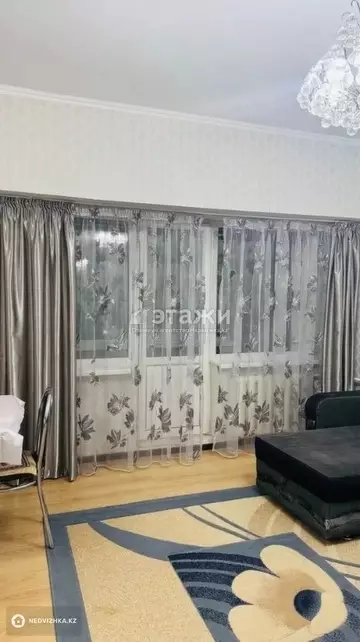 3-комнатная квартира, этаж 2 из 5, 65 м², на длительный срок