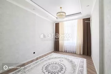 2-комнатная квартира, этаж 8 из 15, 66 м²