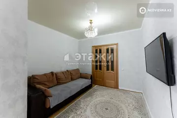 2-комнатная квартира, этаж 4 из 10, 58 м²