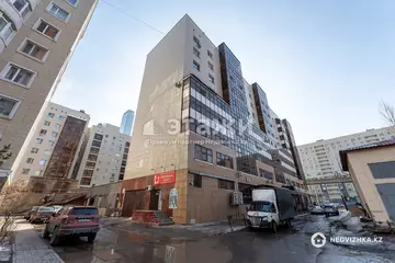 81.4 м², 2-комнатная квартира, этаж 9 из 9, 81 м², изображение - 42