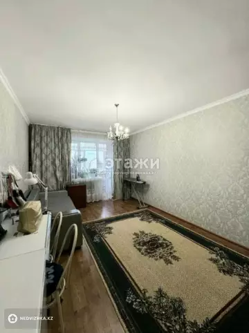 2-комнатная квартира, этаж 5 из 10, 64 м²
