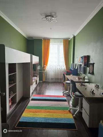 3-комнатная квартира, этаж 5 из 23, 85 м²