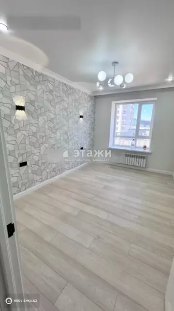 2-комнатная квартира, этаж 4 из 9, 60 м²