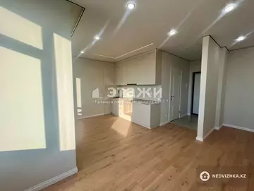 1-комнатная квартира, этаж 9 из 12, 32 м²