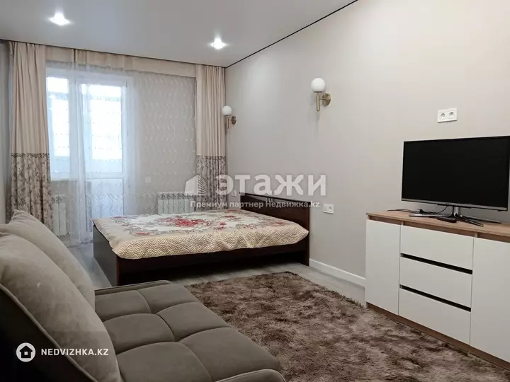 50 м², 1-комнатная квартира, этаж 3 из 25, 50 м², на длительный срок, изображение - 1