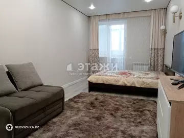 1-комнатная квартира, этаж 3 из 25, 50 м², на длительный срок