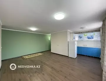 3-комнатная квартира, этаж 4 из 5, 59 м²