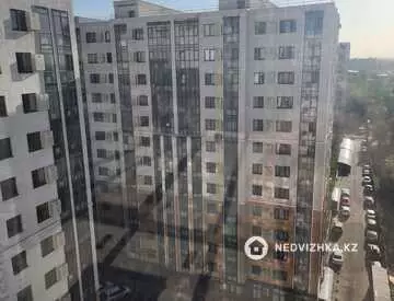 4-комнатная квартира, этаж 12 из 13, 101 м²