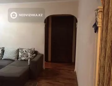 3-комнатная квартира, этаж 2 из 4, 59 м²