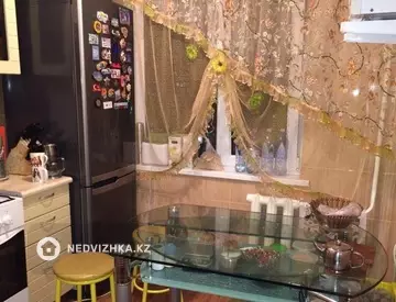 3-комнатная квартира, этаж 2 из 4, 59 м²