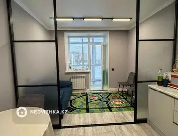1-комнатная квартира, этаж 8 из 12, 45 м²