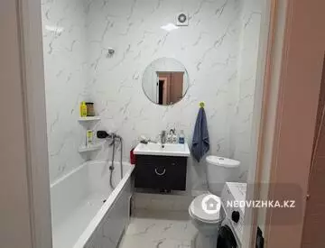 1-комнатная квартира, этаж 8 из 12, 45 м²