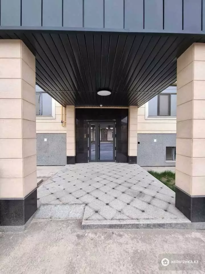 126.7 м², 3-комнатная квартира, этаж 2 из 3, 127 м², изображение - 1
