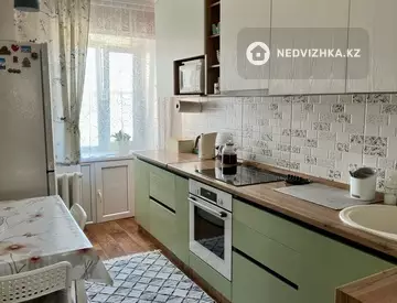 3-комнатная квартира, этаж 4 из 6, 69 м²