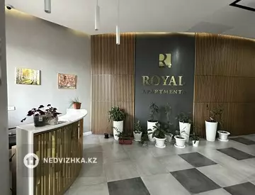 3-комнатная квартира, этаж 10 из 12, 120 м²