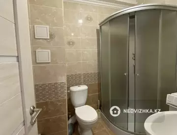 1-комнатная квартира, этаж 4 из 6, 35 м²
