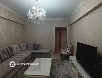2-комнатная квартира, этаж 3 из 5, 55 м², на длительный срок