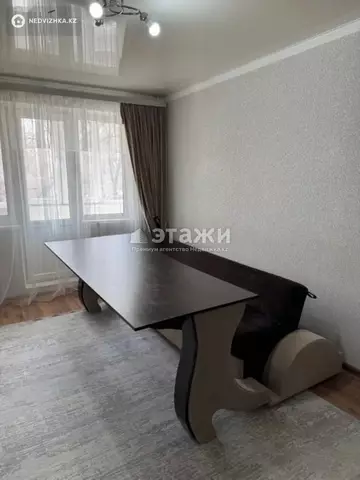 2-комнатная квартира, этаж 2 из 5, 47 м²
