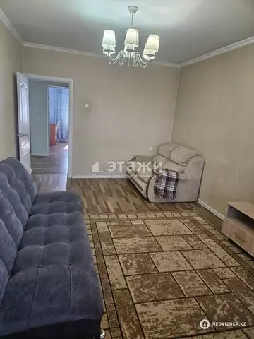 2-комнатная квартира, этаж 3 из 5, 50 м²