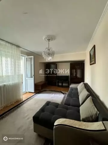 3-комнатная квартира, этаж 4 из 5, 100 м²
