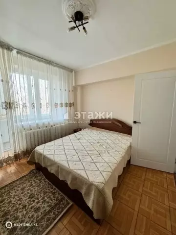 3-комнатная квартира, этаж 4 из 5, 100 м²
