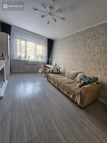 2-комнатная квартира, этаж 1 из 5, 51 м²