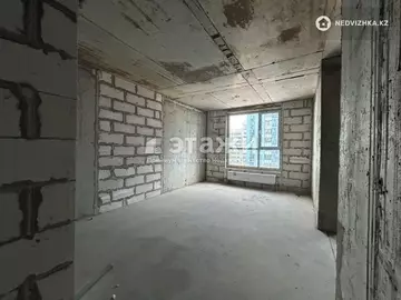 2-комнатная квартира, этаж 17 из 18, 55 м²