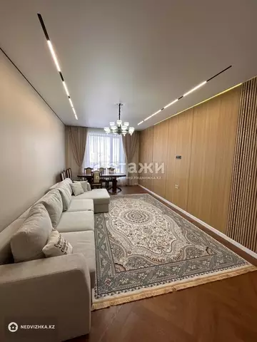 3-комнатная квартира, этаж 9 из 12, 98 м²