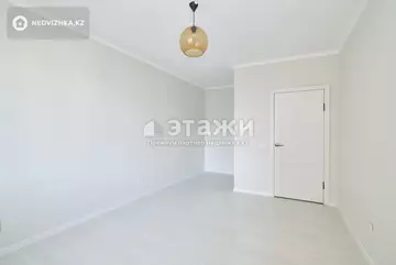 1-комнатная квартира, этаж 7 из 8, 38 м²