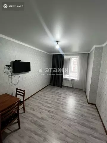 2-комнатная квартира, этаж 7 из 10, 39 м²