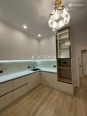 1-комнатная квартира, этаж 5 из 9, 42 м²