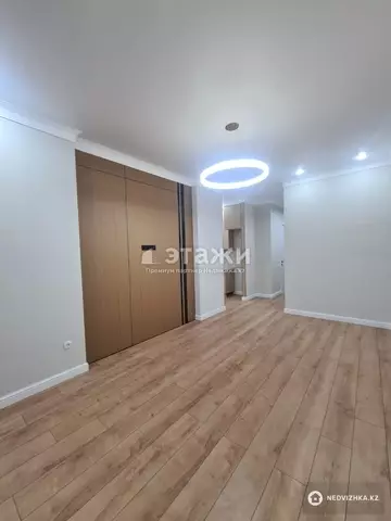 2-комнатная квартира, этаж 6 из 9, 50 м²