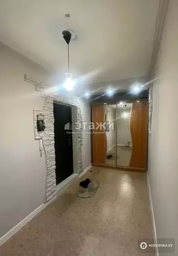1-комнатная квартира, этаж 4 из 9, 55 м²