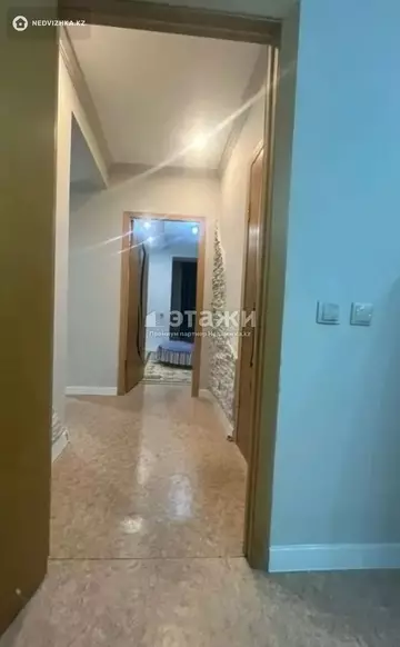 1-комнатная квартира, этаж 4 из 9, 55 м²
