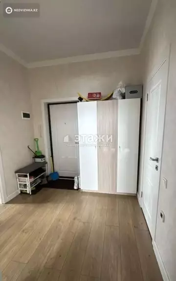 2-комнатная квартира, этаж 12 из 17, 56 м²