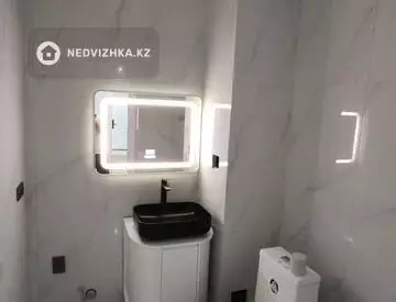 4-комнатная квартира, этаж 2 из 9, 140 м²