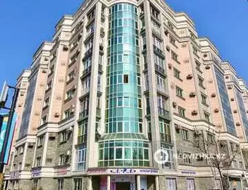 4-комнатная квартира, этаж 7 из 10, 139 м²