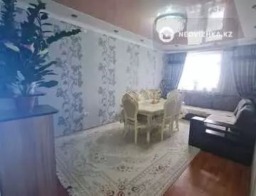 3-комнатная квартира, этаж 3 из 5, 89 м²