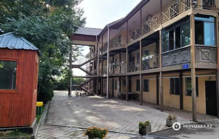 156 м², 4-комнатная квартира, этаж 3 из 3, 156 м², изображение - 1