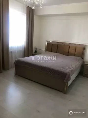 2-комнатная квартира, этаж 8 из 8, 70 м²