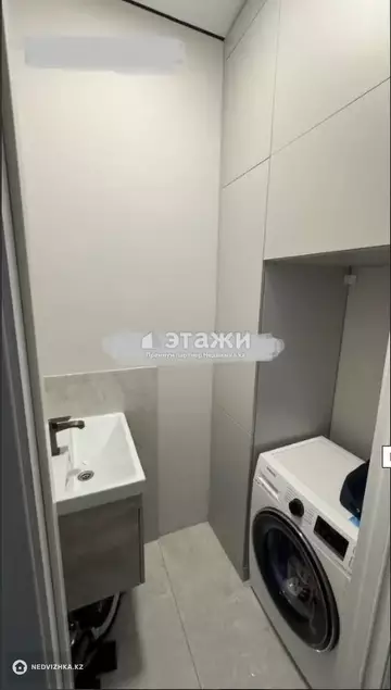 4-комнатная квартира, этаж 14 из 21, 100 м²