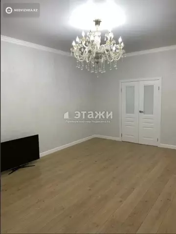4-комнатная квартира, этаж 11 из 12, 122 м²