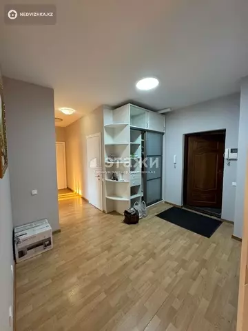 3-комнатная квартира, этаж 7 из 7, 92 м²