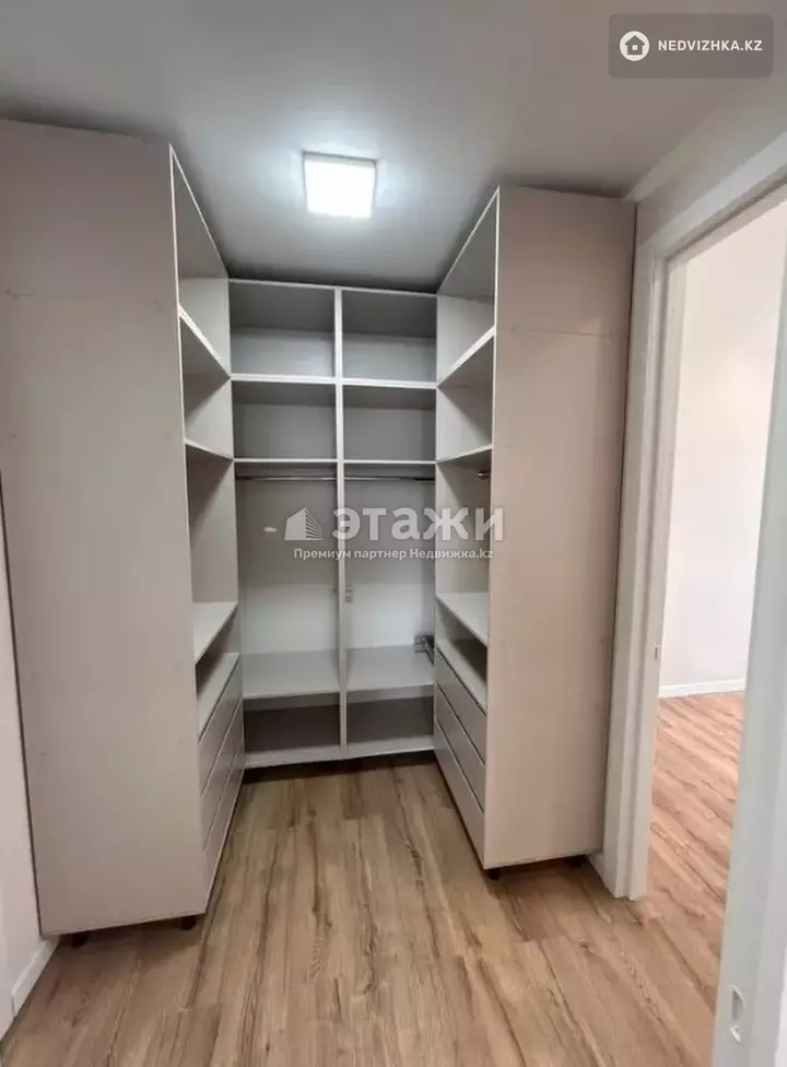 106 м², 3-комнатная квартира, этаж 4 из 9, 106 м², изображение - 1