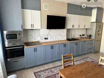 100 м², 3-комнатная квартира, этаж 2 из 16, 100 м², изображение - 1
