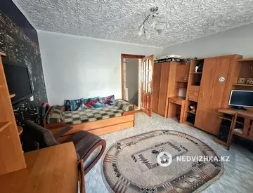 3-комнатная квартира, этаж 1 из 2, 59 м²