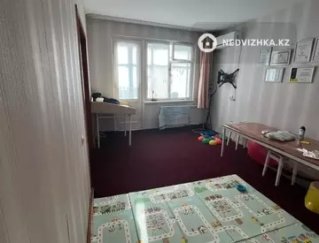 1-комнатная квартира, этаж 3 из 3, 34 м²