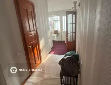 1-комнатная квартира, этаж 3 из 3, 34 м²